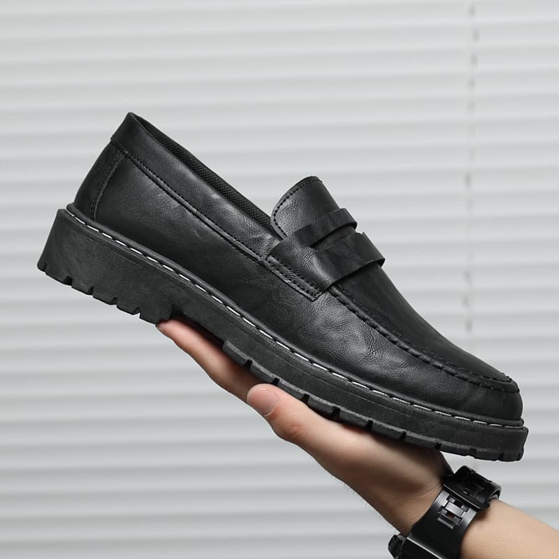 New Spring/Autumn Men's Slip-On Shoes, Men's Slip-On Casual Shoes, Height-Increasing Martin Boots, British Style Waterproof Chef Shoes