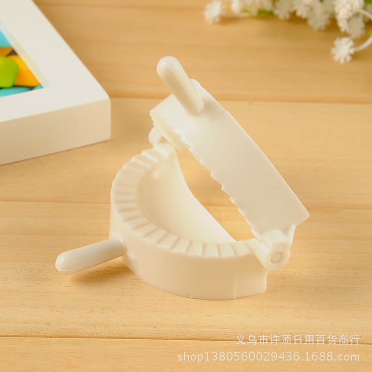 Dumpling making artifact household large dumpling making tool dumpling skin crescent-shaped pinch dumpling mold dumpling making device