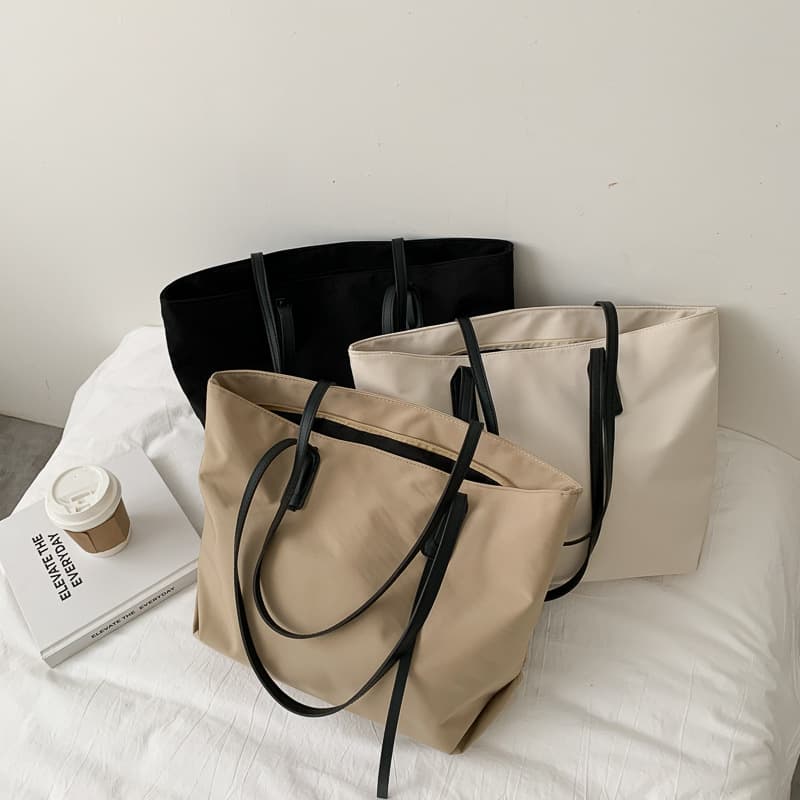 Women's Bag 2024 New Fashion Casual Large Capacity Simple Shoulder Bag Ins Influencer Versatile Handheld Tote Bag