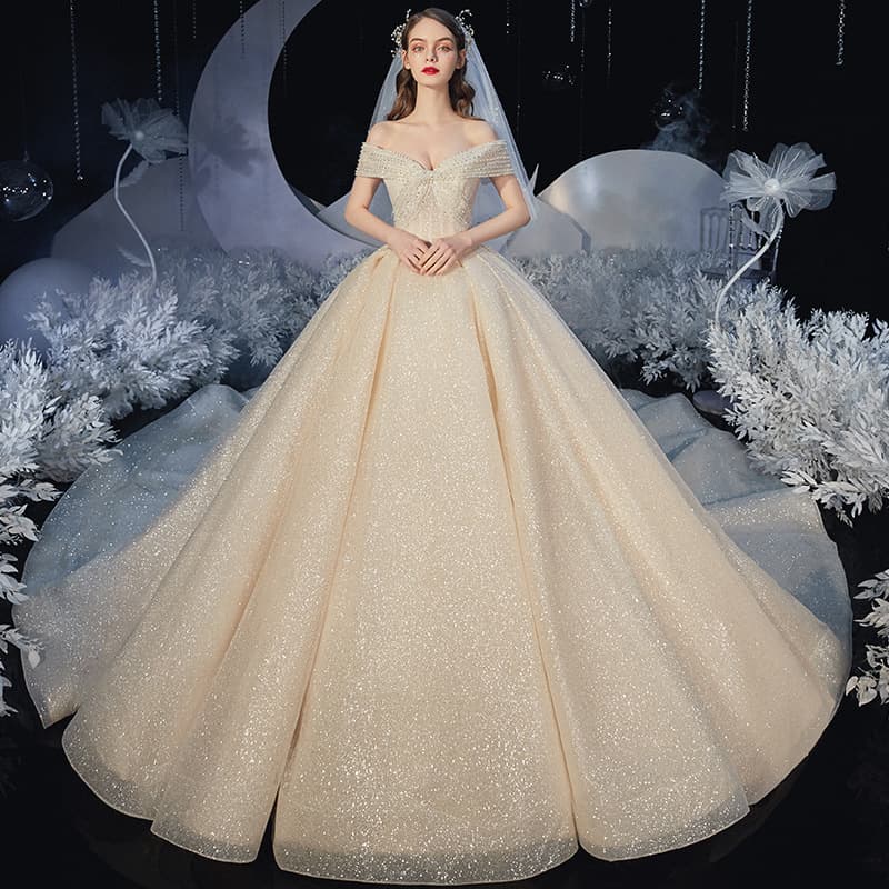 2026 New Starry Wedding Dress French One-Shoulder Sweep Train Champagne High-Waist Elegant Light Wedding Gown