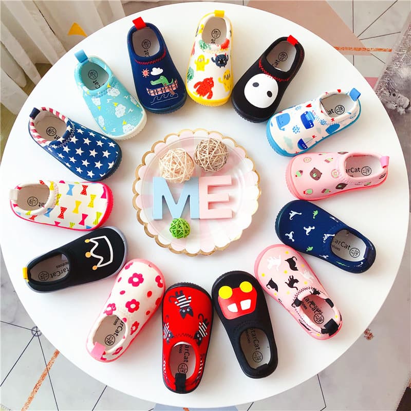 Japanese style spring and autumn new kindergarten baby walking shoes children's elastic canvas shoes slip-on boys and girls shoes