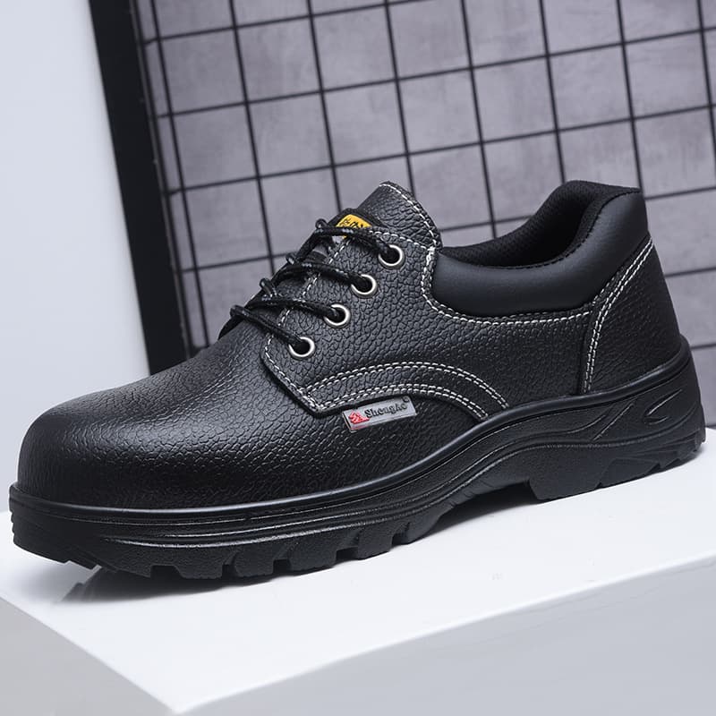 Manufacturer's labor protection shoes, anti-smash, puncture-resistant, wear-resistant, breathable safety protective shoes, lightweight rubber work shoes, labor protection shoes for men