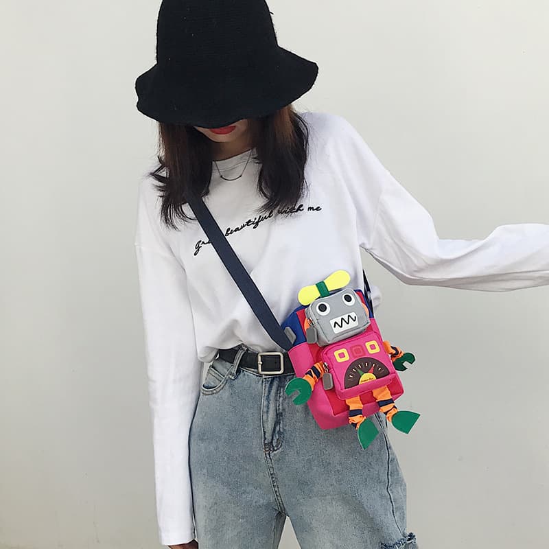 Funny robot cartoon shoulder bag, personalized, fashionable and versatile crossbody bag, Japanese girl mobile phone coin purse