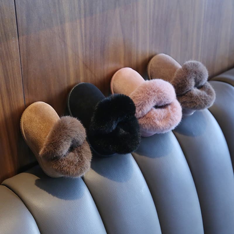0-5 Years Children Snow Boots Fleece-Lined Thick Baby Walking Shoes Soft-Soled Unisex Baby Fur-Lined Cotton Shoes Winter