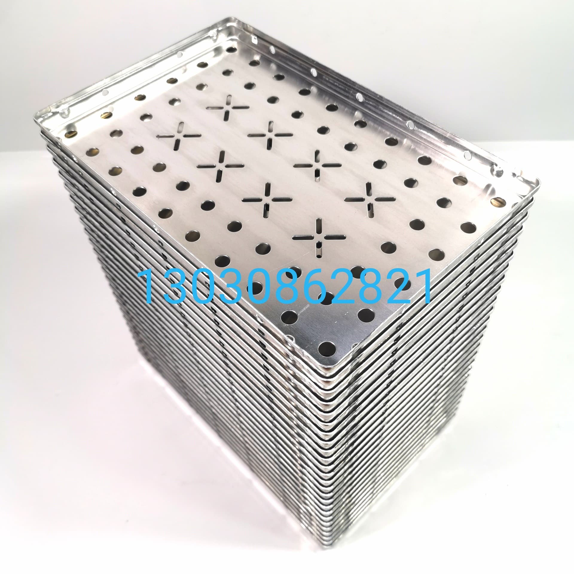 Factory direct aluminum tray with preheating glue dispensing function, size 16*25