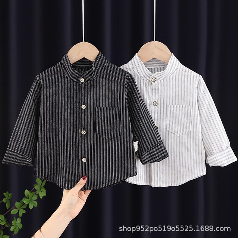 New style long-sleeved striped shirt for boys and girls, autumn 2025 children's clothing, casual top for babies, trendy and fashionable.