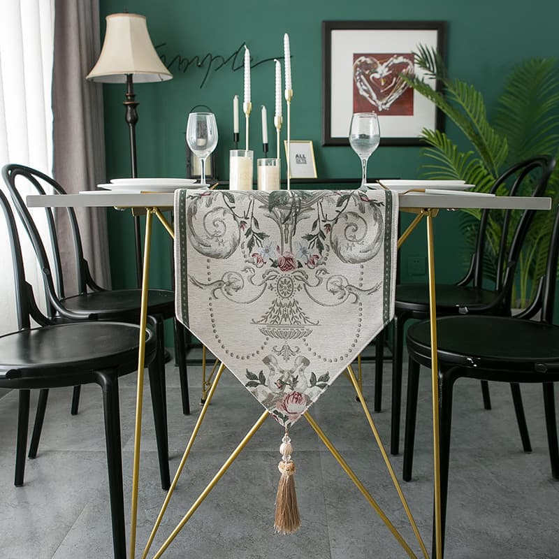 European Style Jacquard Chenille Fringed Table Flag For Home Living Room Tea Table TV Cabinet Decorative Dining Tablecloth