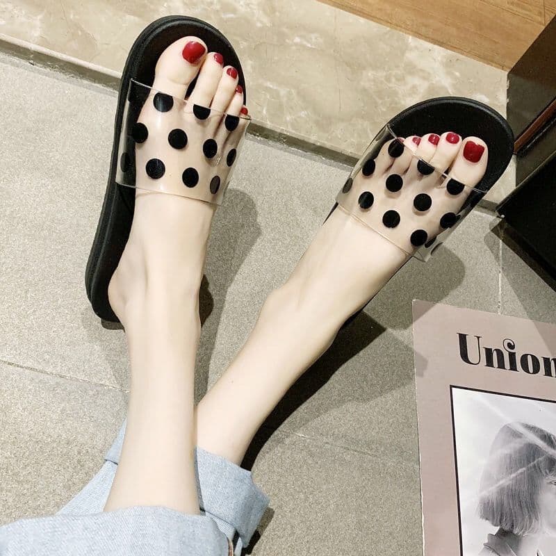 Summer Versatile Polka Dot Slippers for Women, Outdoor Flip-Flops, Plastic Soft Sole, Home Bathroom Sandals, Lightweight