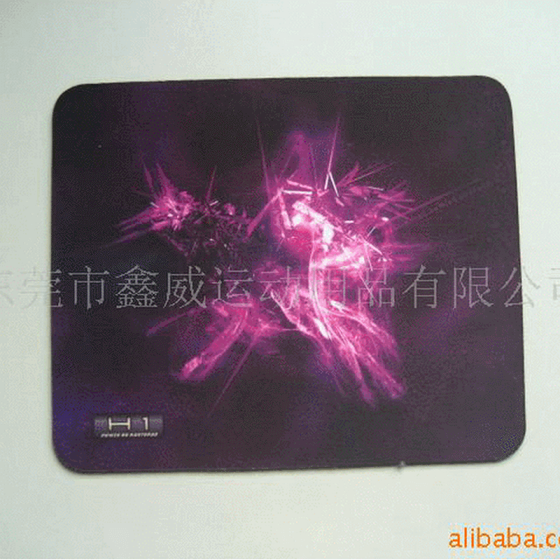 The manufacturer produces custom-made diving material mouse pads that are wear-resistant, pressure-resistant, and shock-proof, and are processed into rectangular mouse pads.