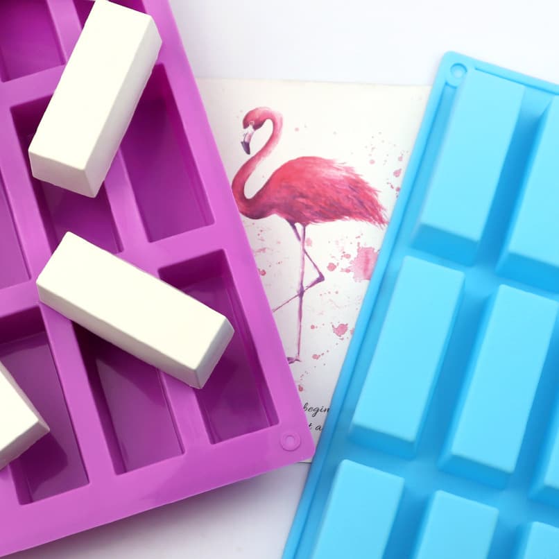 Minghao 12-Cavity Rectangular Handmade Soap Mold Small Square Soap Silicone Cold Process Soap Mold Chocolate Mold Baking