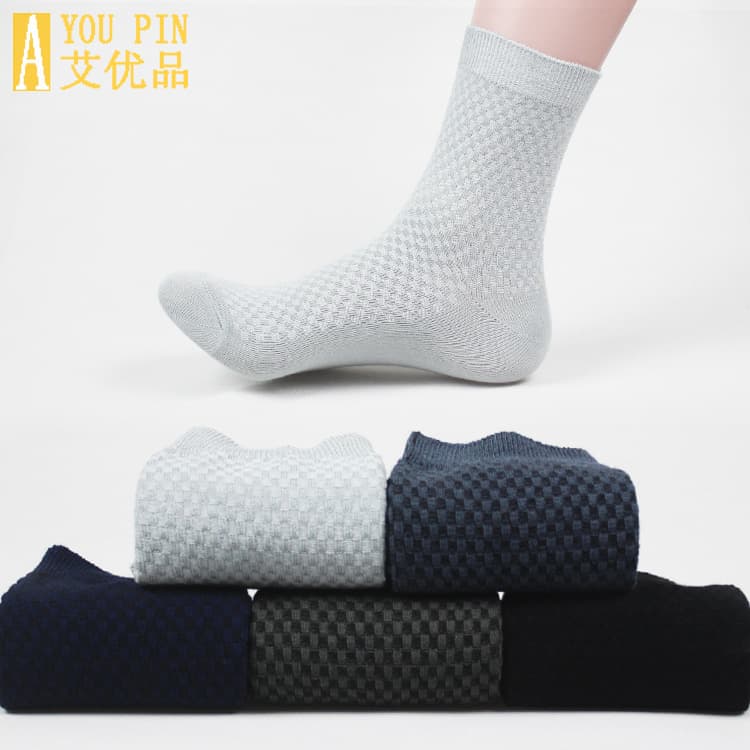 Men's socks new style bamboo fiber men's socks double needle subtle pattern small check style business mid-calf socks manufacturer wholesale