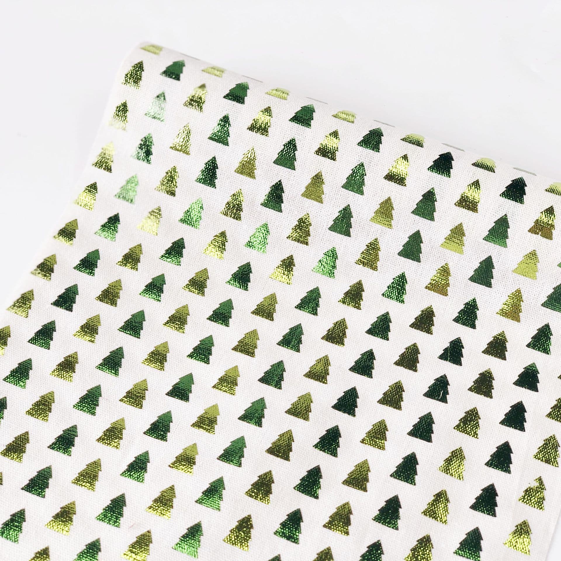 American Style Green Christmas Table Runner Jacquard Cotton Yiwu Tablecloth Wedding Banquet TV Cabinet Decorative Table Flag