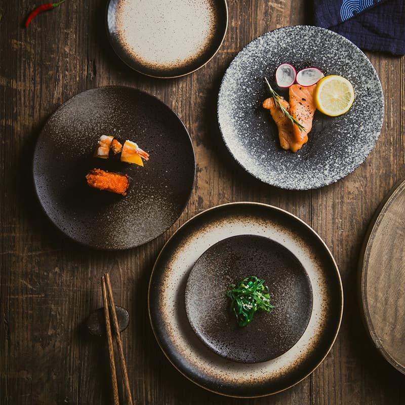 Shallow plate Japanese retro ceramic plate creative black restaurant personality color glazed bone plate home tableware flat plate