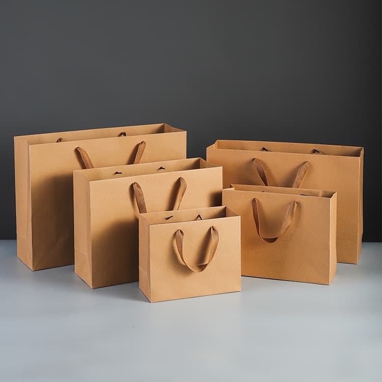 Landscape Kraft Paper Bag In-Stock Wholesale Clothing Bag Kraft Paper in Stock Tote Bag Gift Bag