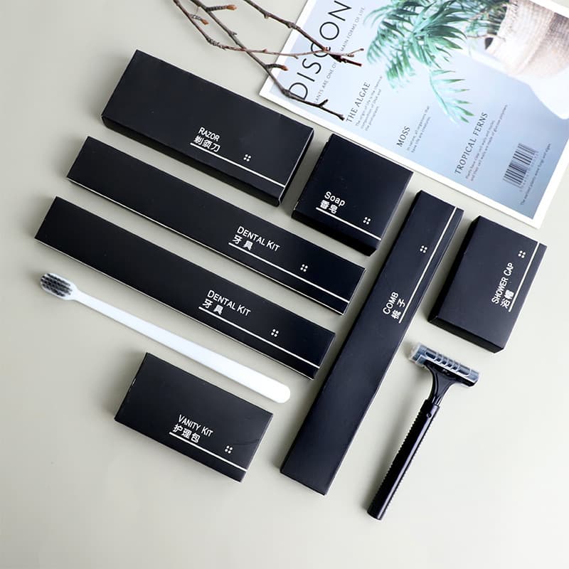 Customized logo hotel disposable toiletries set, disposable toothbrush set, disposable amenity set