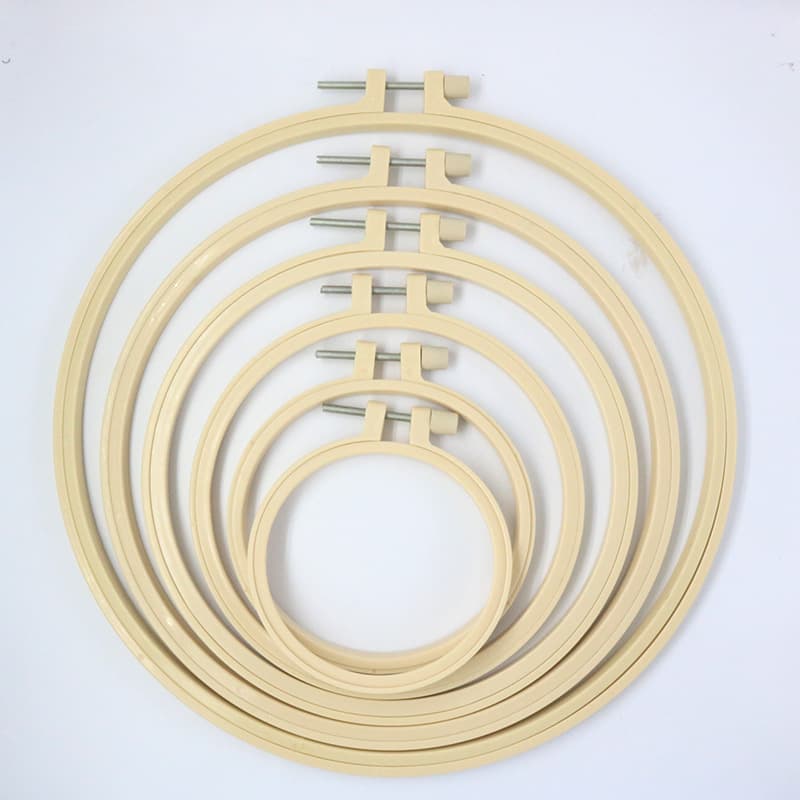 Plastic head imitation bamboo embroidery stretcher in stock Environmentally friendly new material beige embroidery hoop Cross stitch hoop DIY embroidery frame wholesale