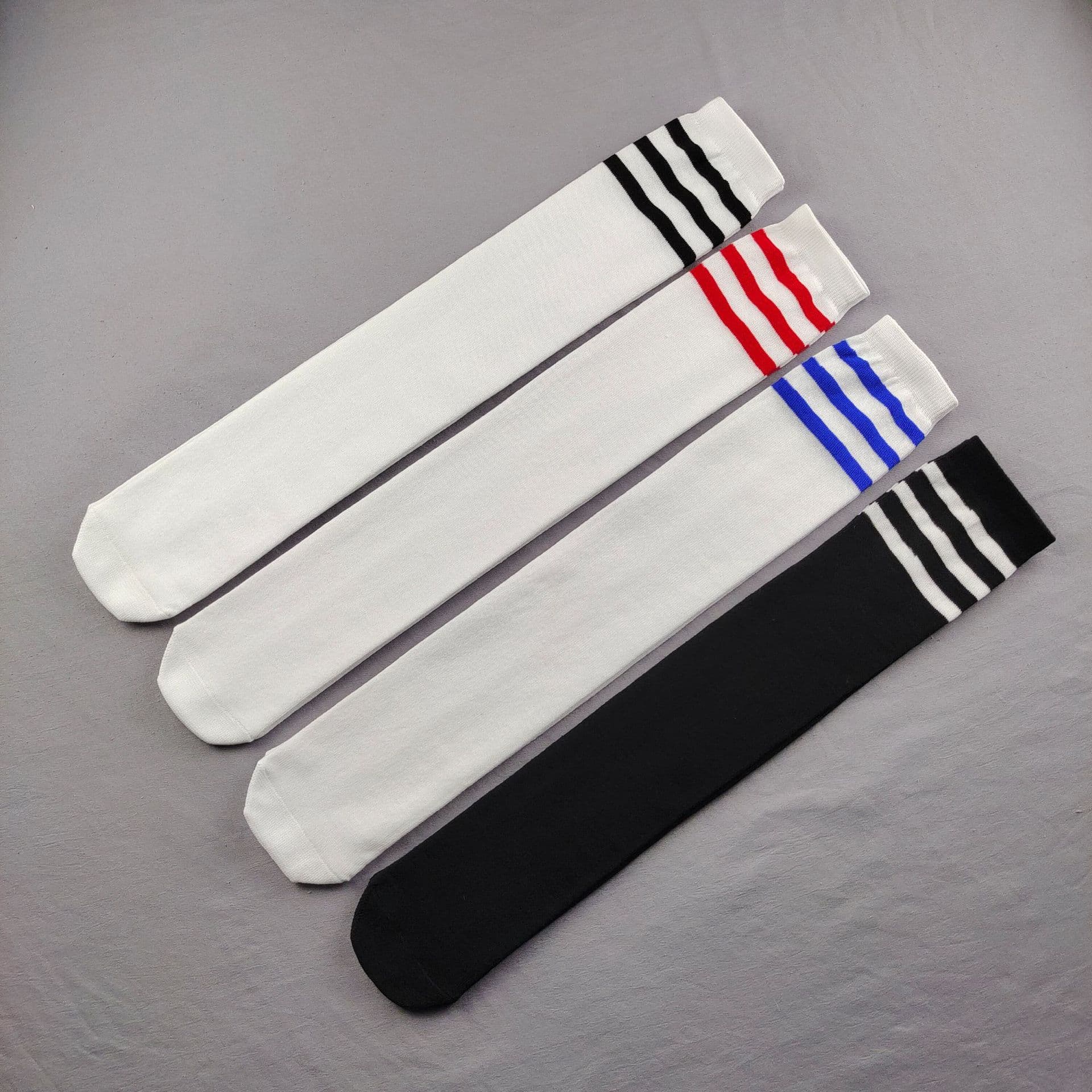 Three-Stripe Mid-Calf Socks for Kids, Children's Football Socks, Straight Tube Socks, Sports Socks, School Uniform Socks for Boys and Girls, Performance Socks