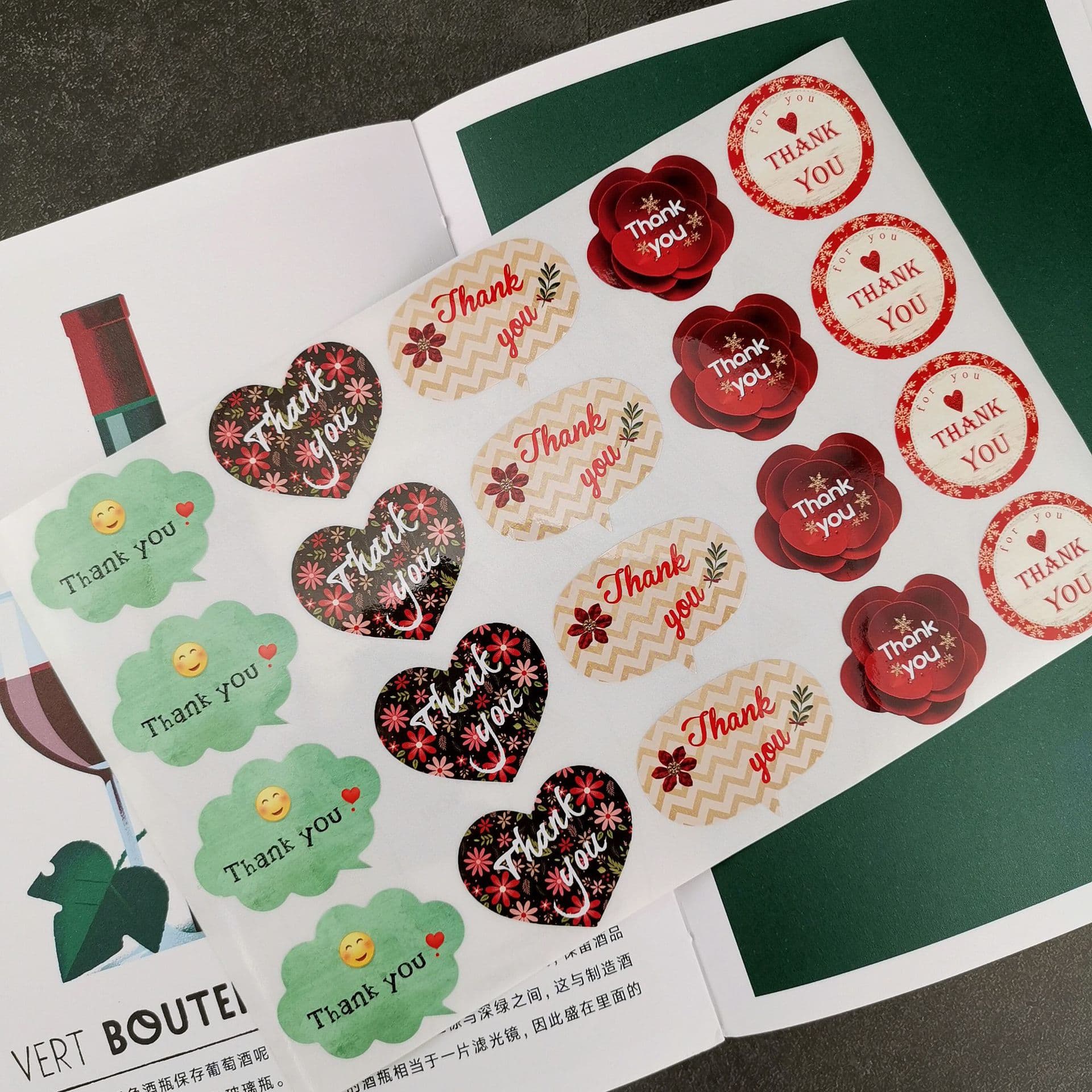 Christmas stickers ready-made love gift baking gift box thank you sealing sticker thank you sticker roll