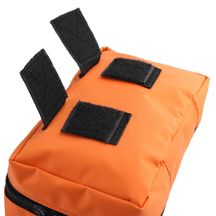 New cross-border Oxford cloth outdoor first aid kit, Amazon, convenient storage for outdoor travel, portable emergency kit, protection.