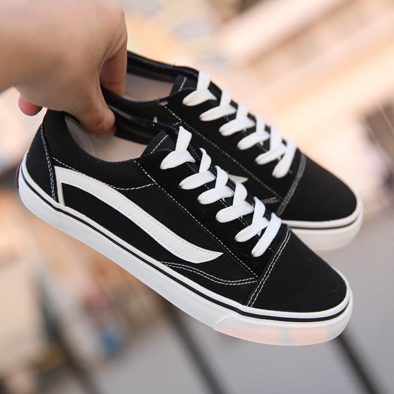 Spring All-Black Canvas Shoes for Boys Low-Top Sneakers Versatile Korean Original Ulzzang Student Ins Unisex Couple Shoes