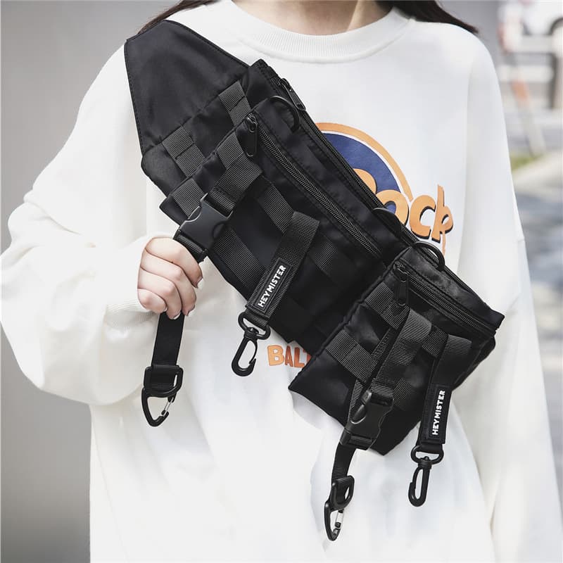Men's crossbody chest bag, trendy casual detachable functional shoulder bag, suitable for export.
