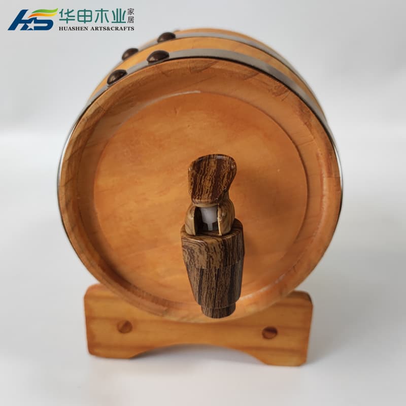 Huashen Wood Industry Pine and Oak Wine Barrels, 0.75L and 1L Wooden Wine Barrels, Specifications for Wooden Beer Barrels Available