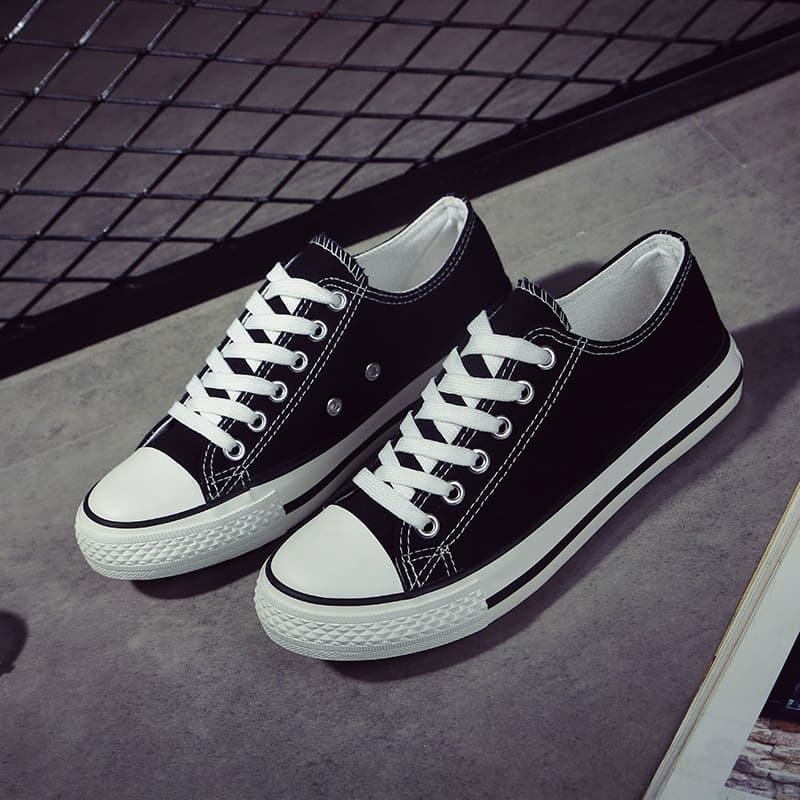 Men's and Women's New Low-Top Couple Canvas Shoes Casual Skateboard Shoes Liberation