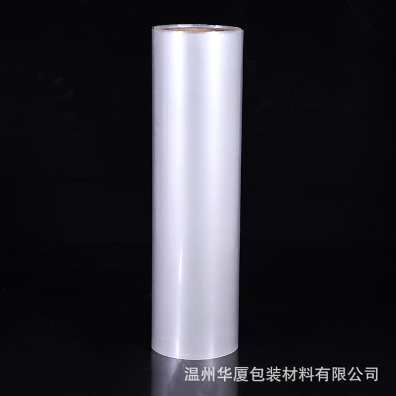 Factory direct supply of high-transparency PE three-layer co-extruded film, blown and water-cooled, with good toughness, suitable for inner bag packaging.