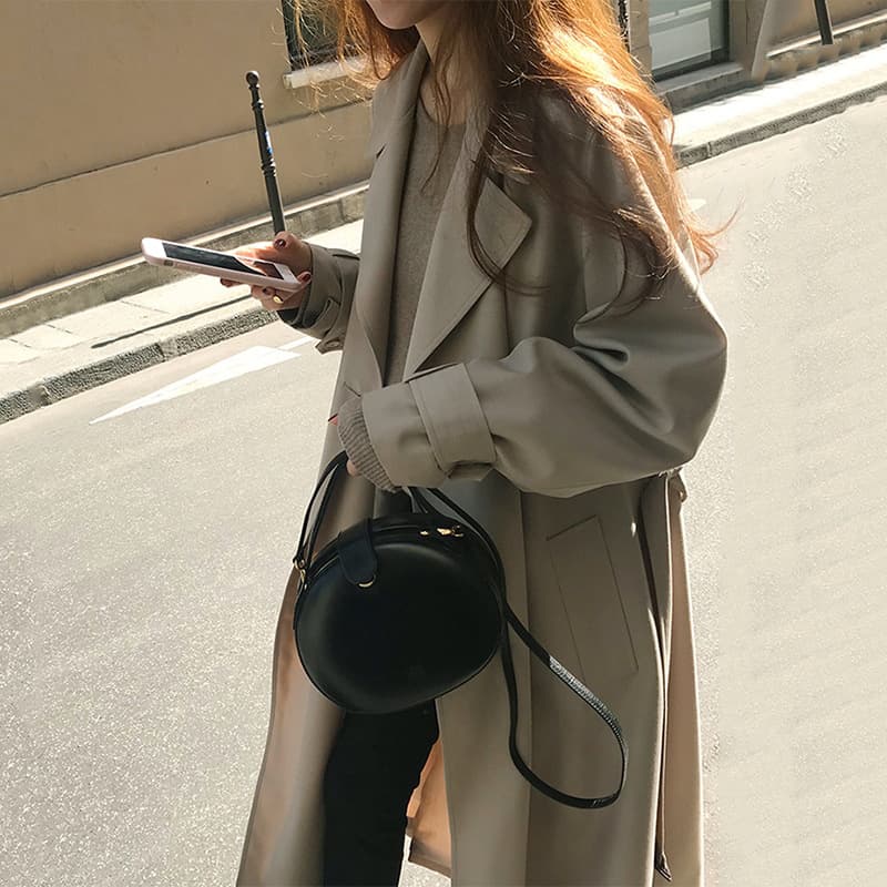 Plus-size new trench coat for women, autumn style, British style, Korean style, loose, mid-length, elegant coat for petite women.