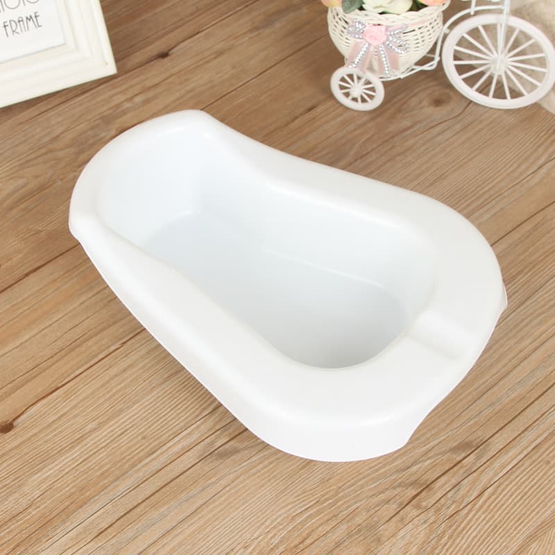 Injection molded new white bedpan for ward use bedridden elderly unisex urine collection basin plastic new style bedpan