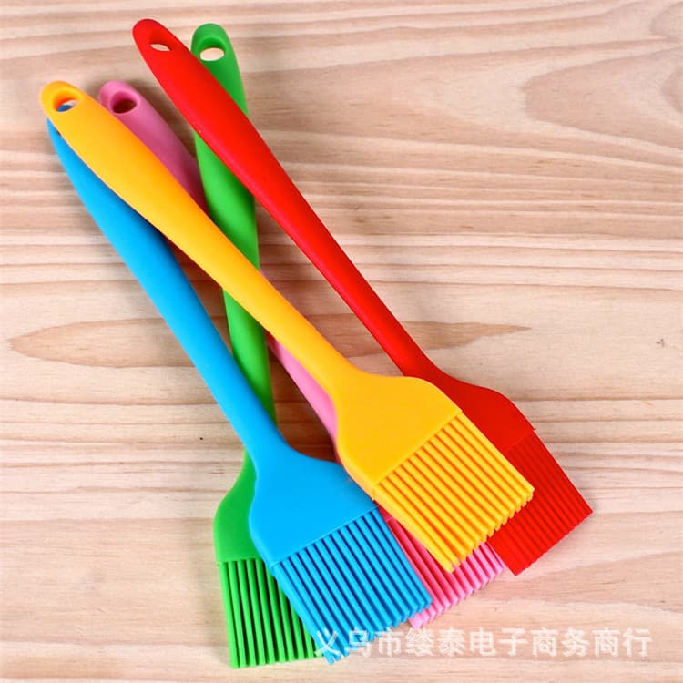 Baking DIY tools 21cm integrated silicone brush barbecue brush oil brush silicone sweep 33g food grade silicone
