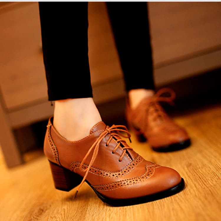 Vintage British Style Carved Heel Women's Single Shoes Medium Heel Lace-up Shoes For Women 40 41 42 43