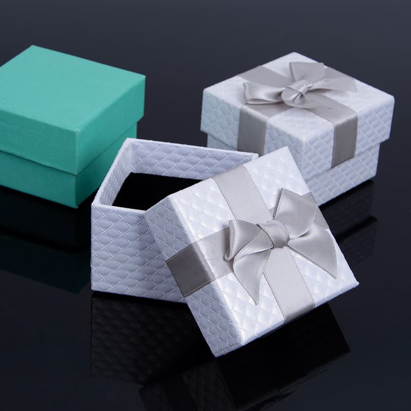 Exquisite Jewelry Gift Box Creative Bow Kraft Paper Box Ring Universal Packaging Box Factory Wholesale