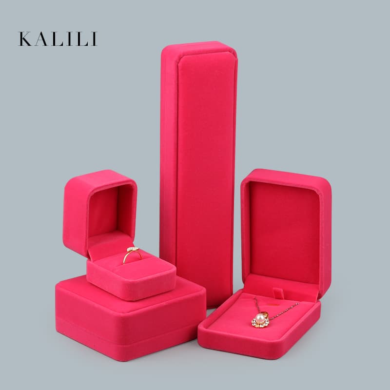 Rose Red Velvet Jewelry Box Velvet Rounded Corner Necklace Pendant Gift Box with LOGO