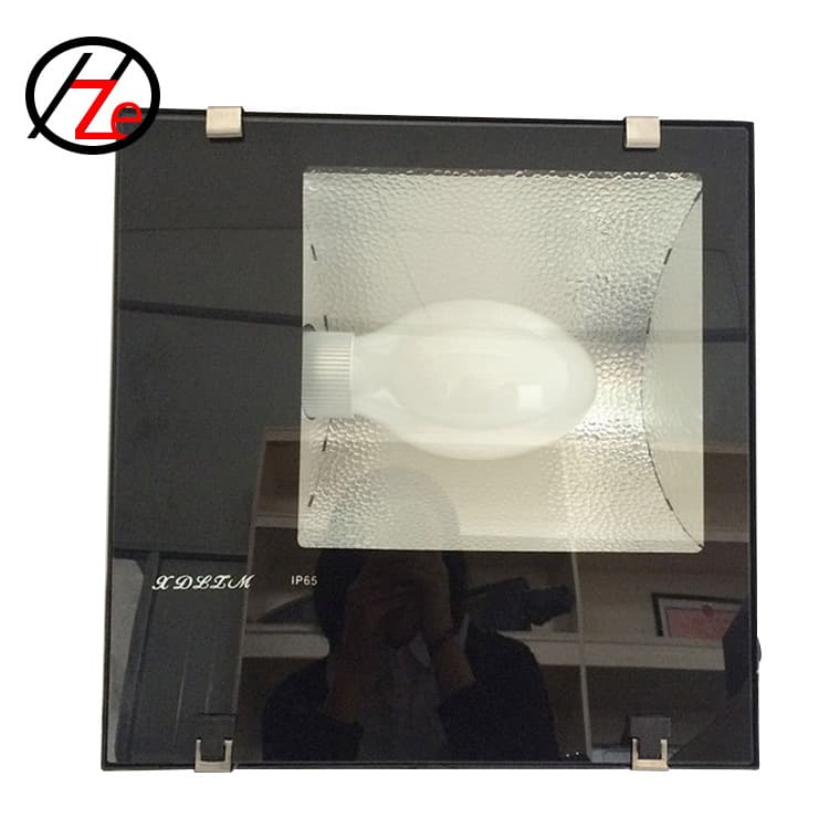 High-frequency induction lamp 100W/200W/300W industrial and mining lights, outdoor high-power metal halide floodlights suitable for outdoor use