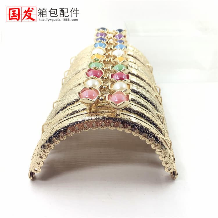 8.5CM Half-round Embossed Lace Lotus Head Frame Light Gold DIY Common Frame 0106-QJ