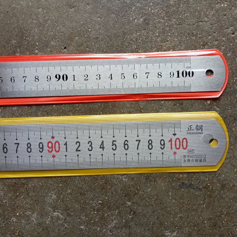 1-meter stainless steel ruler, thickened steel ruler, high precision steel ruler, in stock.