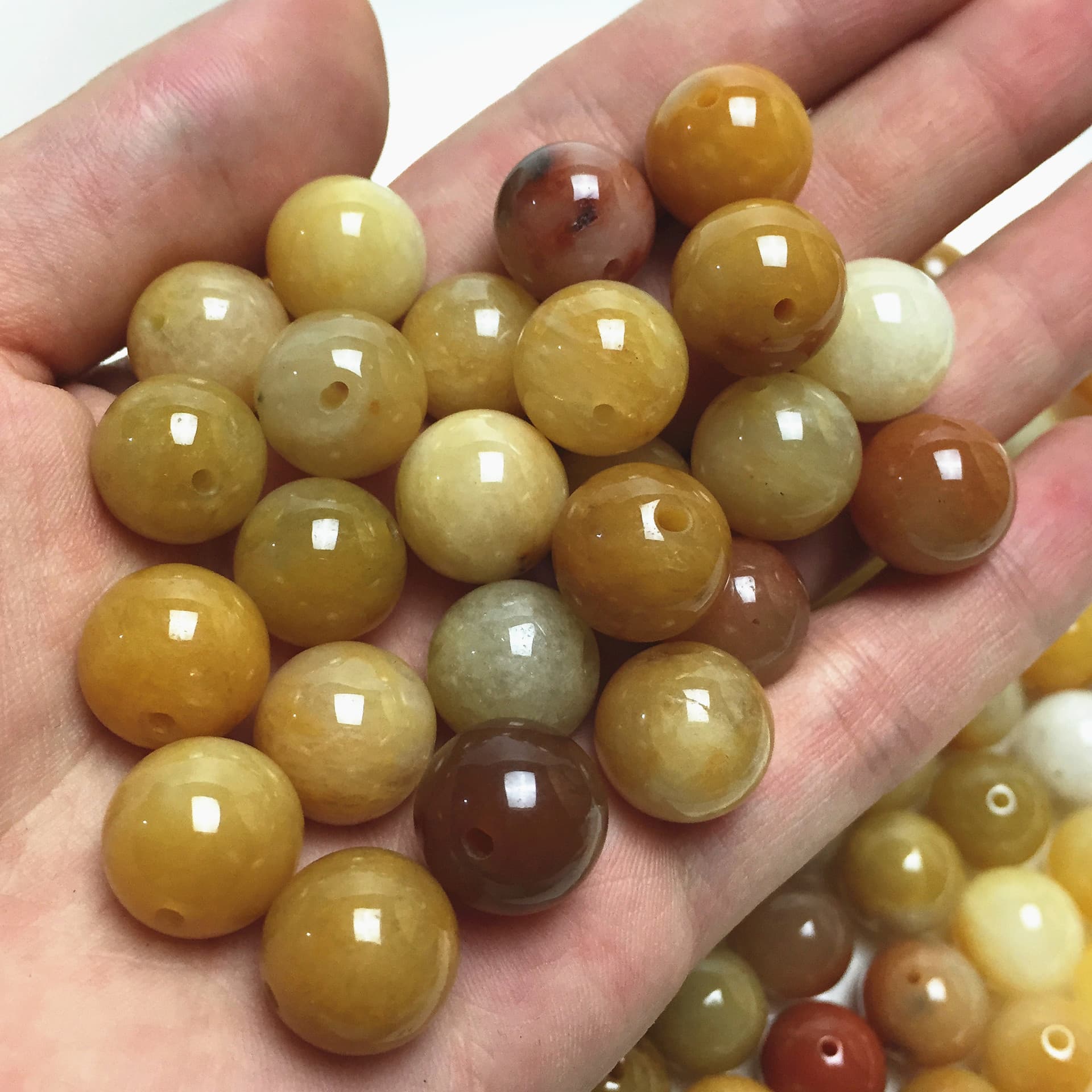 Quartzite Golden Silk Jade 4-16mm Yellow Jade Scrap Round Beads, DIY Jewelry Accessories for Stringing and Weaving
