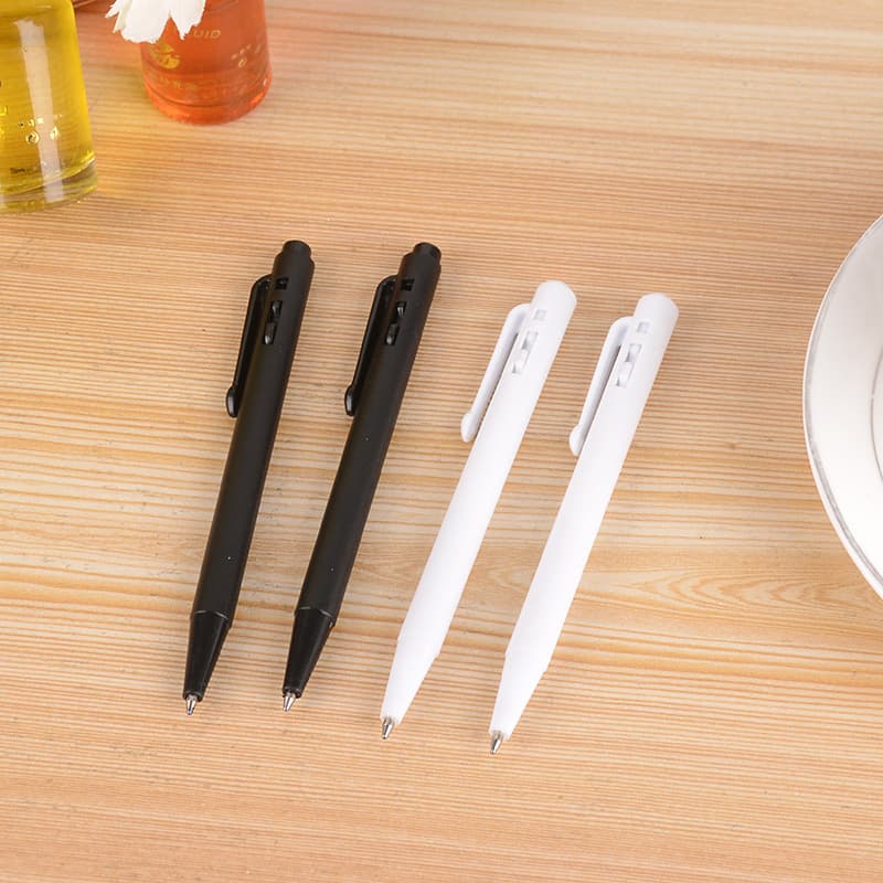 New Compact Round Ballpoint Pen Black Rod Black Core Plastic Notebook Matching Portable Signature Pen Office Culture Medium Oil