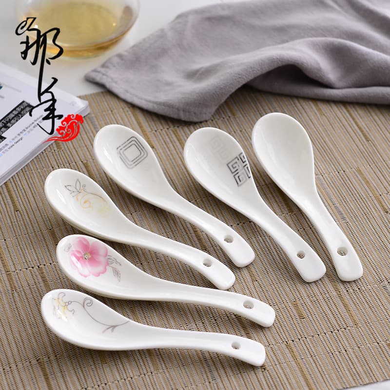 High-End Pure White Ceramic Spoon Long Handle Small Soup Spoon Pure White Daily Rice Spoon Soup Spoon Ceramic Spoon Stock Factory Drop Shipping