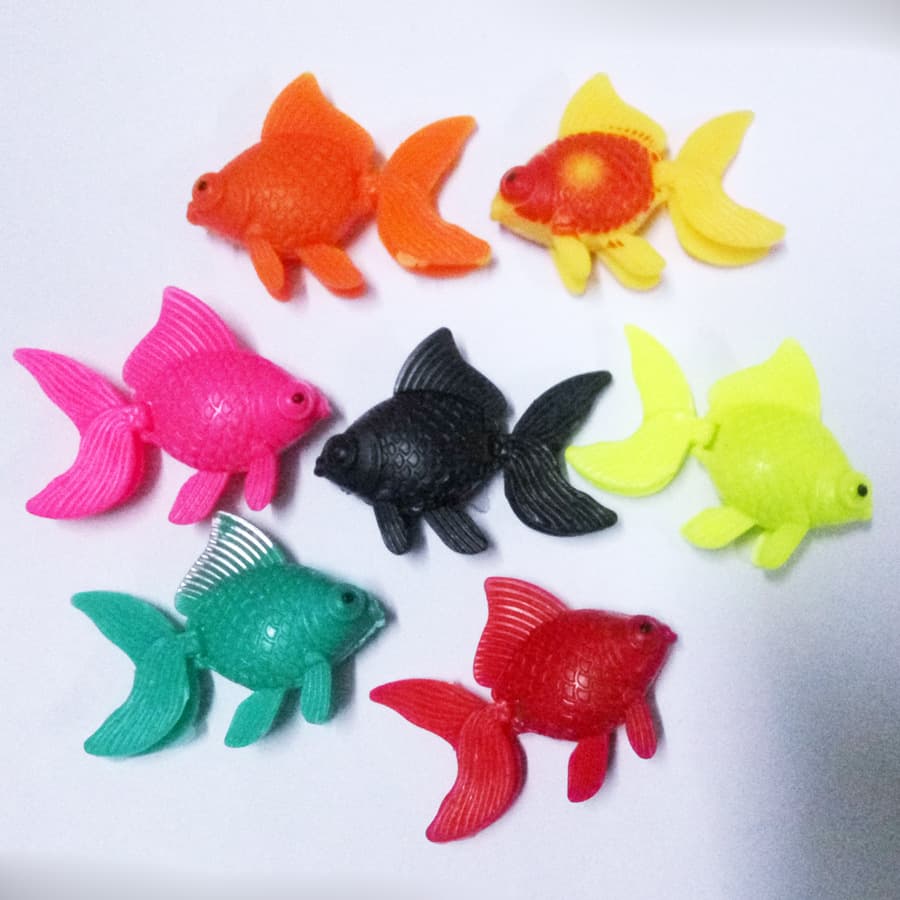 Artificial Fish Fake Fish Aquarium Decoration Small Plastic Fish Simulated Goldfish for Water Column Light Water Screen