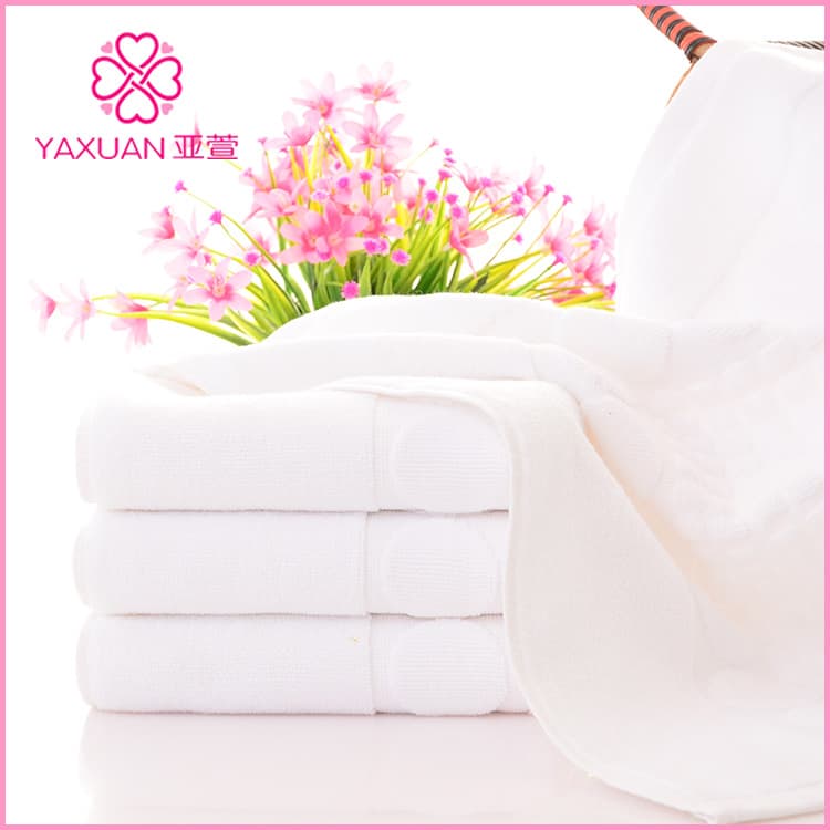 Hotel Bath Mat Bathroom Anti-slip Mat 50*80 Small Footprint Commercial Quick-dry Absorbent for Hotel Use