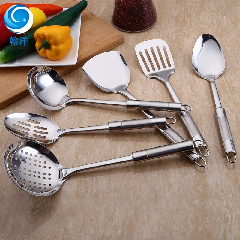 Factory Wholesale Stainless Steel Cookware Set, 6-Piece Kitchen Cooking Spatula, Soup Spoon, and Large Strainer Set for Home Use