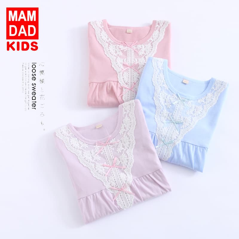 Girls' nightgown with lace trim, children's clothing, mother and daughter outfits, loungewear, robes, pajamas, princess style