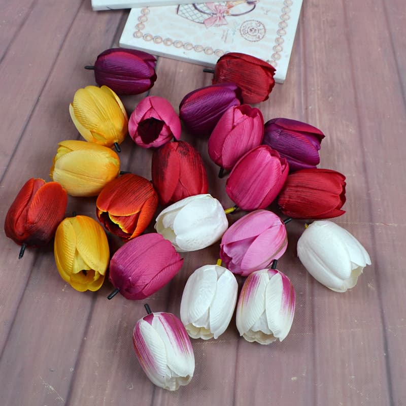 Hollow artificial tulip heads can be used as LED solar-powered flower lights. 6cm DIY handmade silk flower.