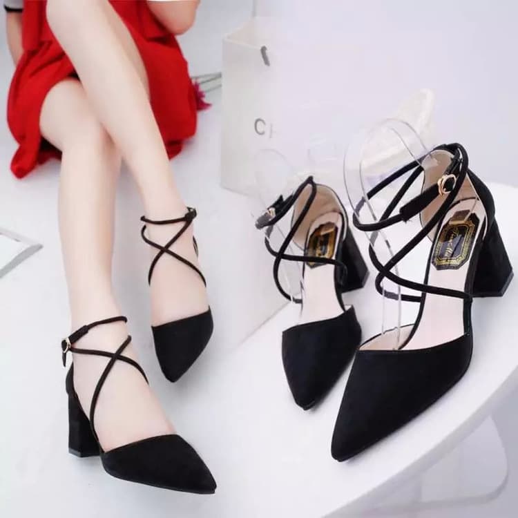 Women's Sandals New Arrival 2024 Summer European and American Pointed Toe Cross Strap Shallow Sexy High Heels Factory Wholesale