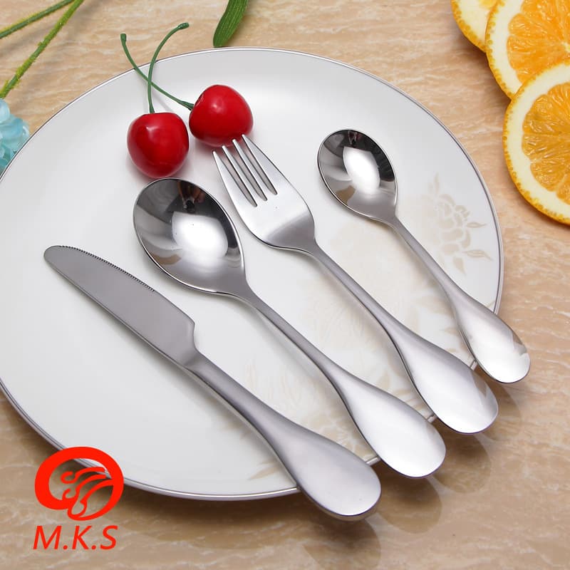 Daily Tableware Western Cutlery Set Steak Knife Fork Spoon Dinnerware Modern Simple Style Stainless Steel Kitchen Utensils