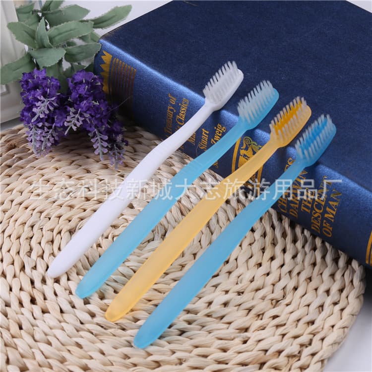 Frosted Large Flat Hotel Disposable Transparent Toothpaste Toothbrush Hotel Home Hospitality Premium Soft Bristle