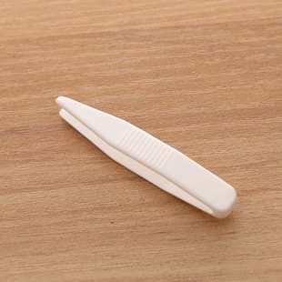 Double Eyelid Tape Applicator Tool, Tweezers Y-Fork Applicator, White Plastic PP Anti-Slip Face Mask Clip