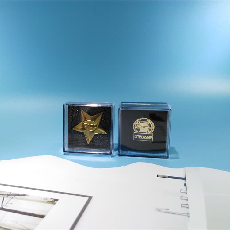 Lid and base box badge plastic box 30*30*22mm PS material transparent box bookmark box square packaging box